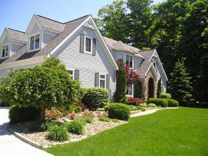Landscapers and Lawncare Services in Darlington, WI